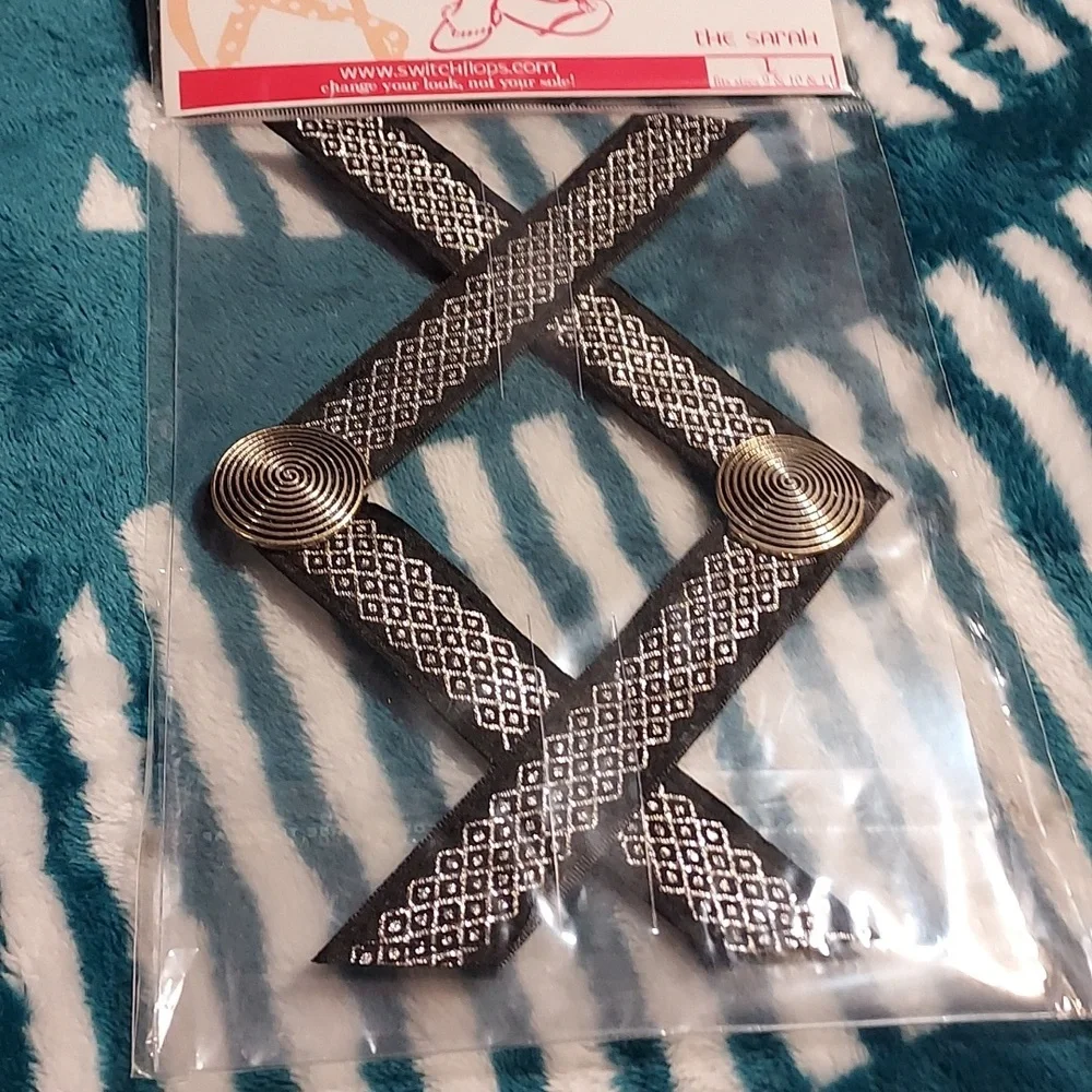 SWITCH FLOPS - Picture 7 of 7